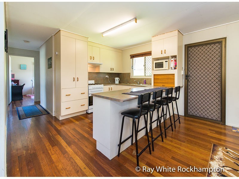 15 Nobbs Street, Berserker QLD 4701