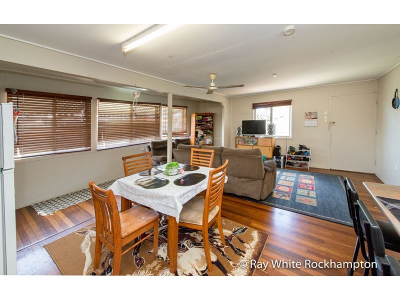 15 Nobbs Street, Berserker QLD 4701