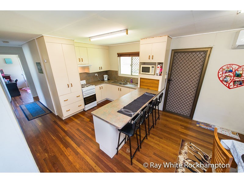 15 Nobbs Street, Berserker QLD 4701