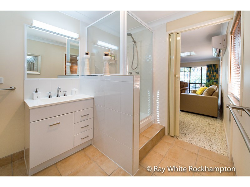 24 Penlington Street, Allenstown QLD 4700