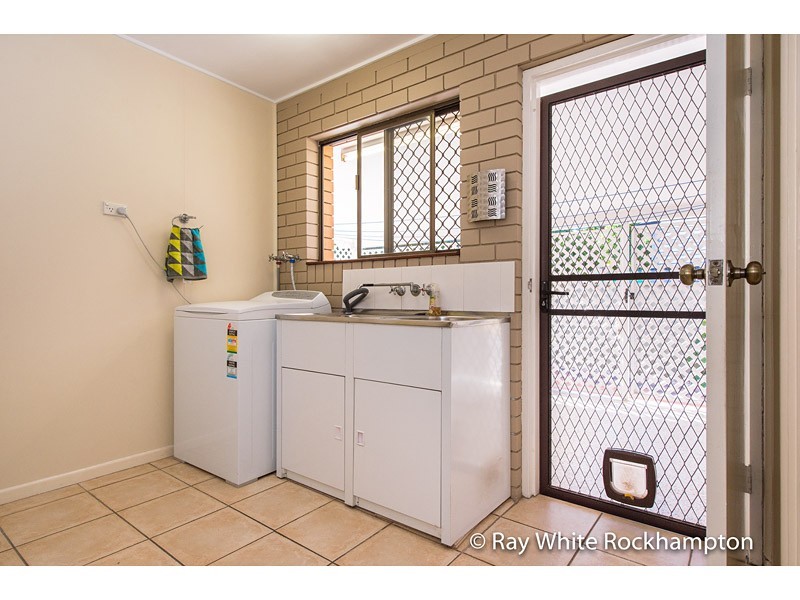 24 Penlington Street, Allenstown QLD 4700