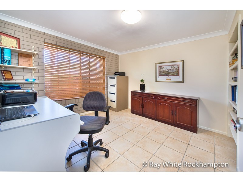 24 Penlington Street, Allenstown QLD 4700