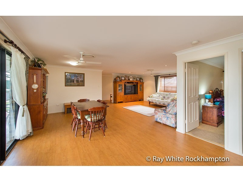 9 Trenwith Terrace, Rockyview QLD 4701