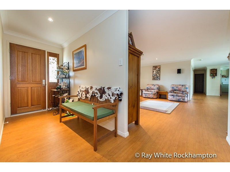 9 Trenwith Terrace, Rockyview QLD 4701