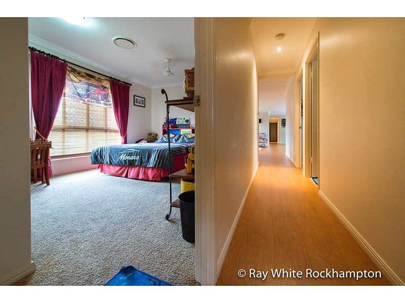 9 Trenwith Terrace, Rockyview QLD 4701