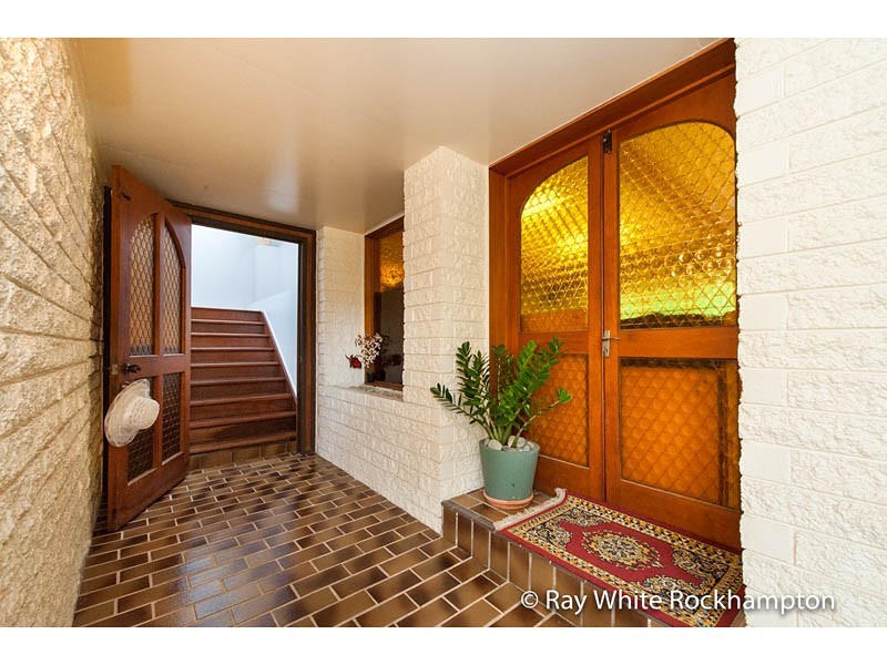 1A Bauhinia Terrace, The Range QLD 4700