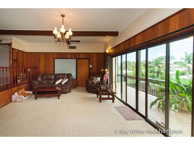 1A Bauhinia Terrace, The Range QLD 4700