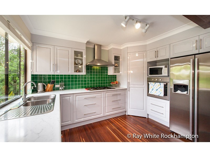 1A Bauhinia Terrace, The Range QLD 4700