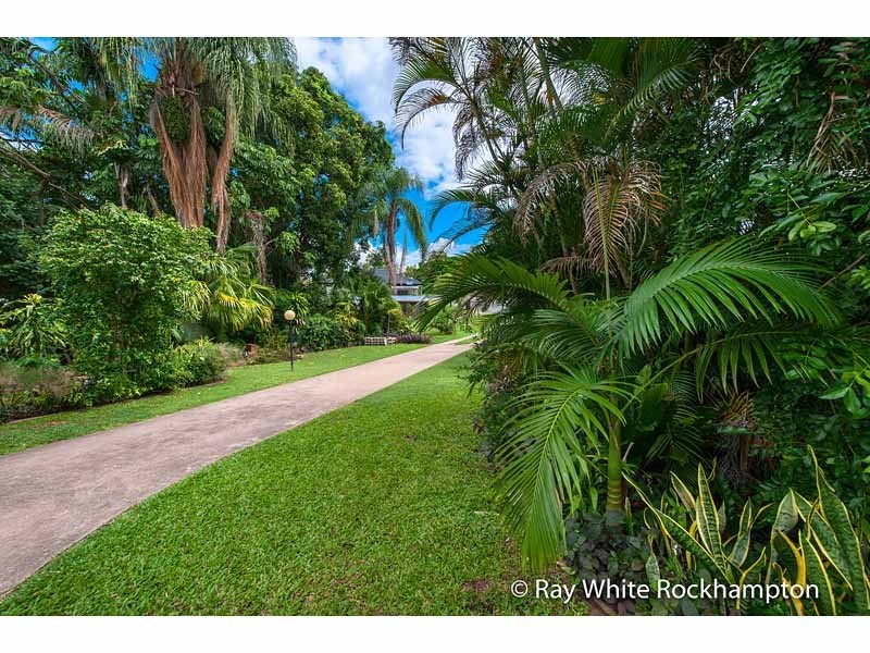 1A Bauhinia Terrace, The Range QLD 4700