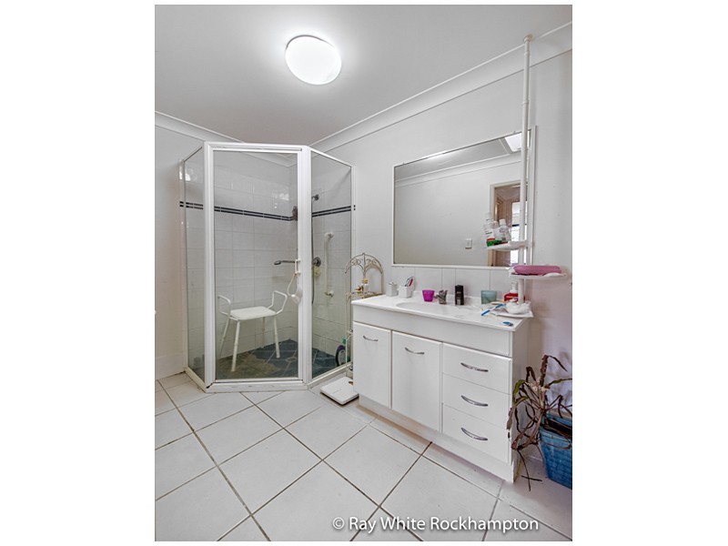 1/232 Ford Street, Berserker QLD 4701