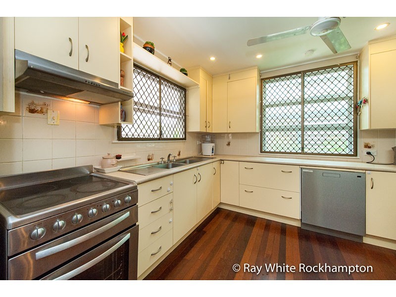 206 High Street, Berserker QLD 4701