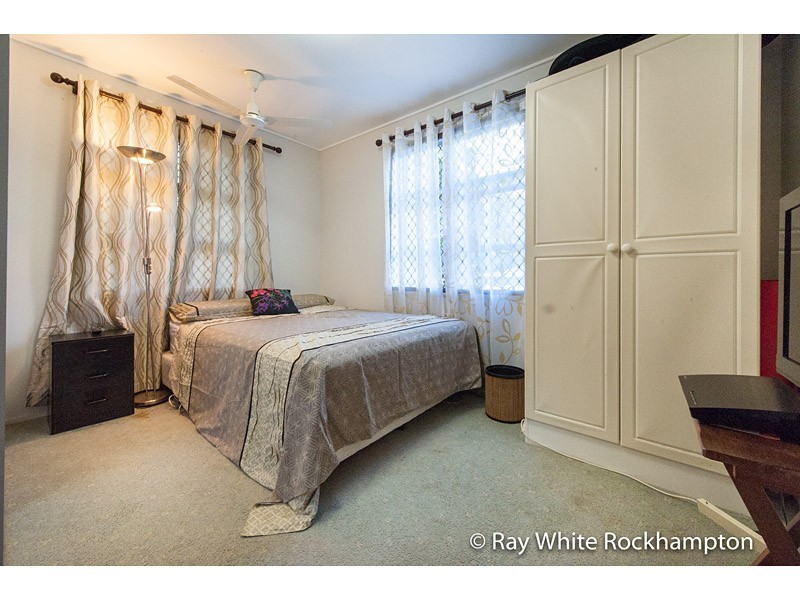 206 High Street, Berserker QLD 4701