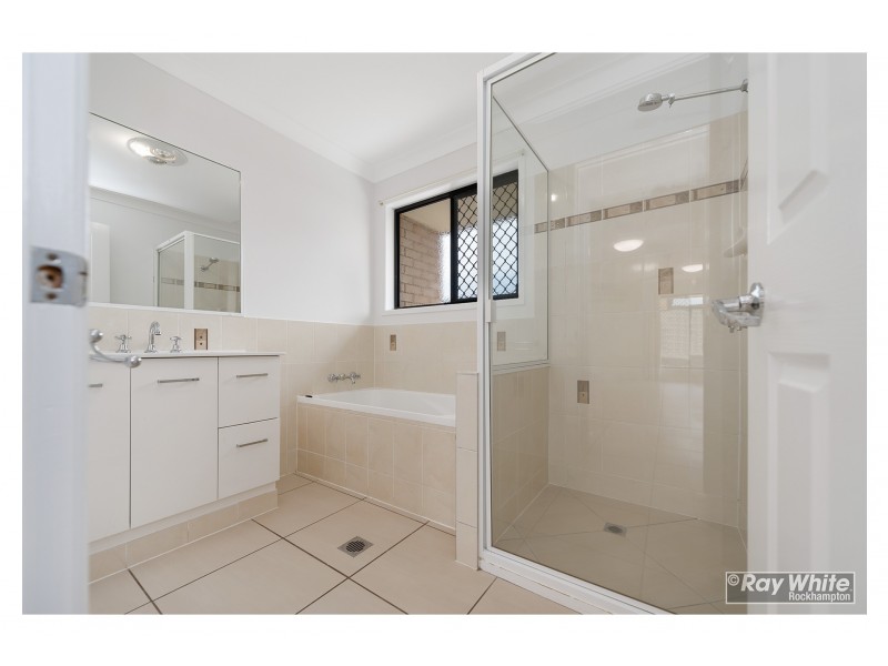 35 Origano Avenue, Gracemere QLD 4702