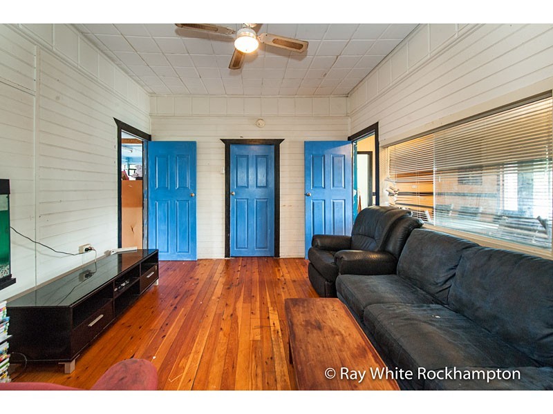 14 Ellis Street, Berserker QLD 4701