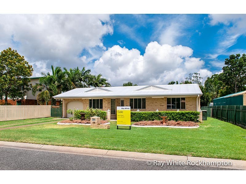 18 Bondeson Drive, Parkhurst QLD 4702