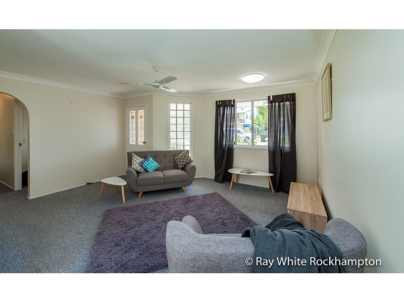 18 Bondeson Drive, Parkhurst QLD 4702