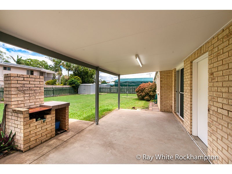 18 Bondeson Drive, Parkhurst QLD 4702