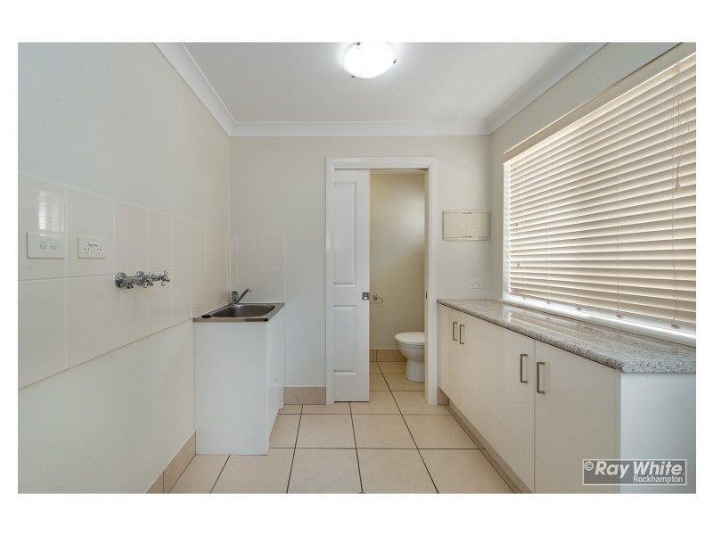 4/200 Denham Street, Allenstown QLD 4700