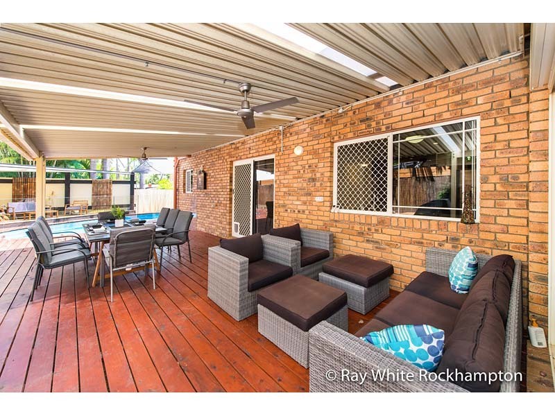 9 Blue Gum Terrace, Frenchville QLD 4701