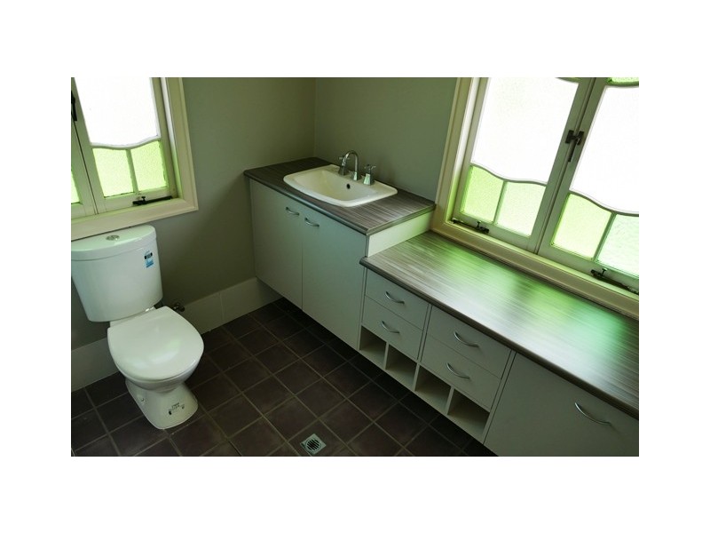 131 Spike Street, Berserker QLD 4701