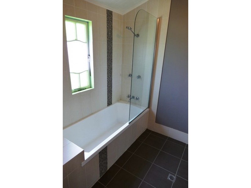 131 Spike Street, Berserker QLD 4701