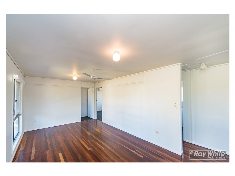 287 Pattemore Street, Kawana QLD 4701