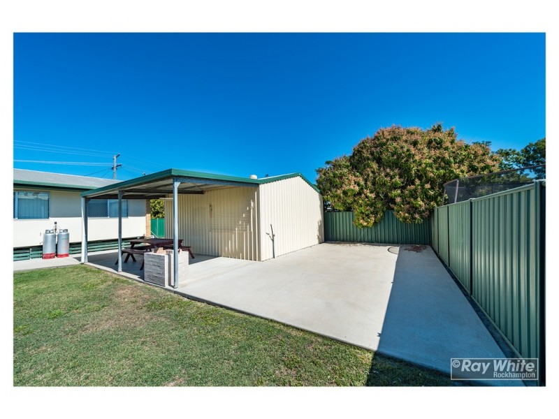 287 Pattemore Street, Kawana QLD 4701