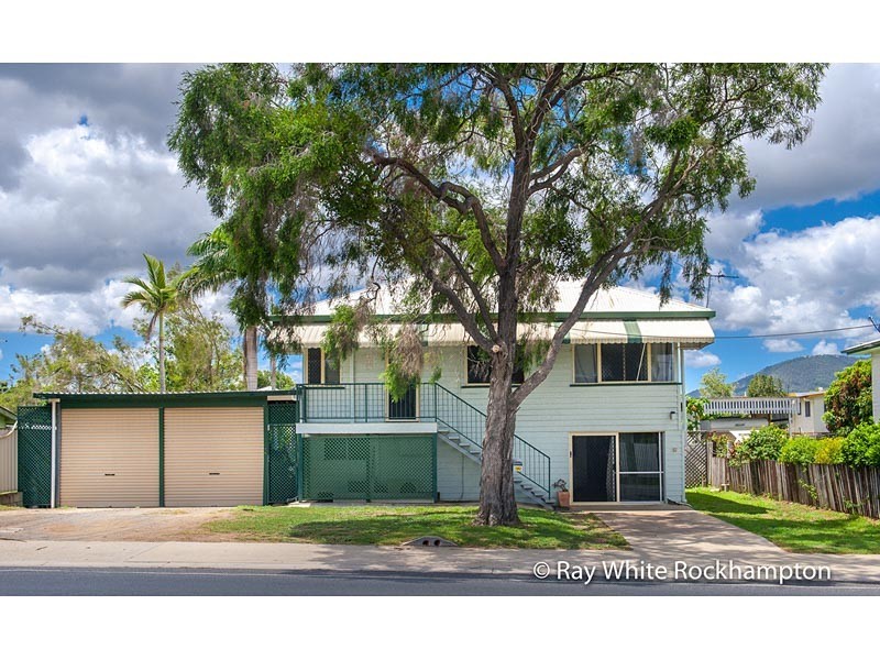 102 Haynes Street, Park Avenue QLD 4701