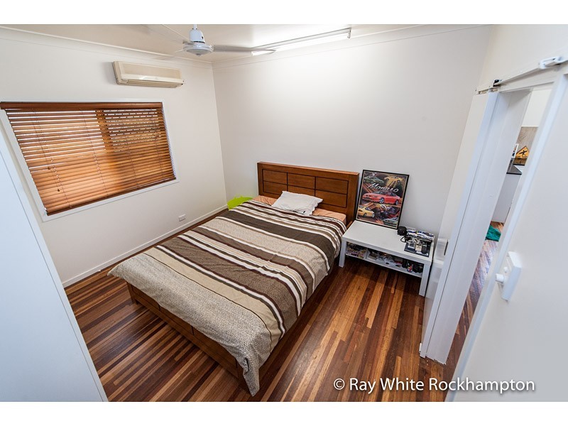102 Haynes Street, Park Avenue QLD 4701