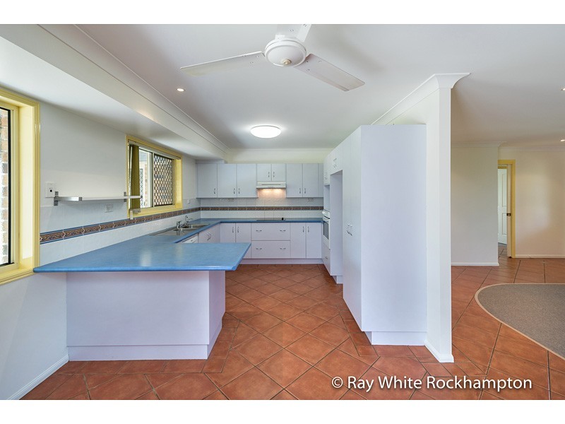 19 Bean Avenue, Parkhurst QLD 4702