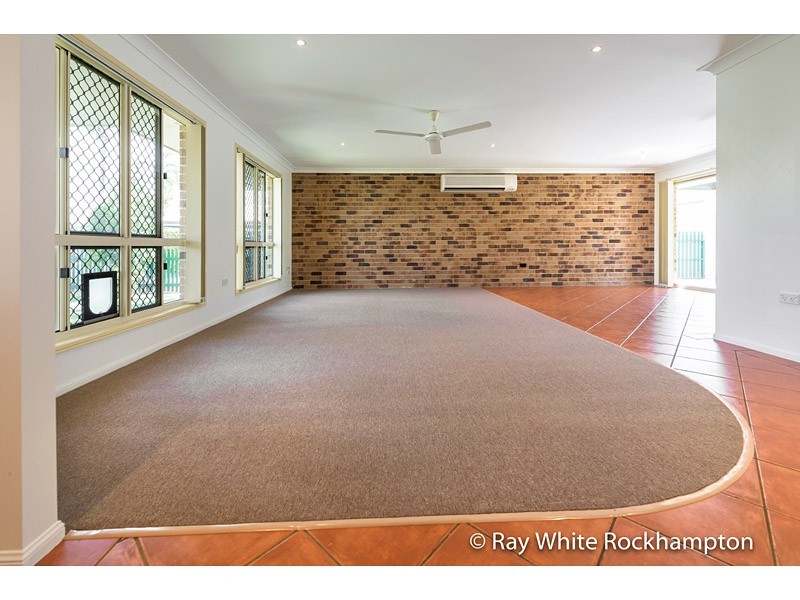 19 Bean Avenue, Parkhurst QLD 4702