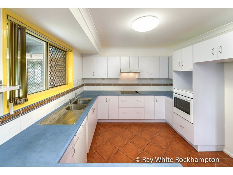 19 Bean Avenue, Parkhurst QLD 4702