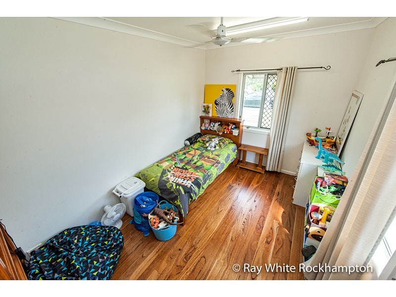 52 Hamilton Avenue, Wandal QLD 4700
