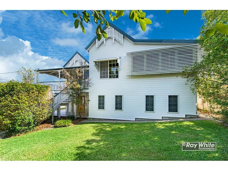 13 Nathan Street, The Range QLD 4700