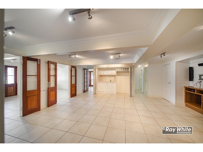 13 Nathan Street, The Range QLD 4700