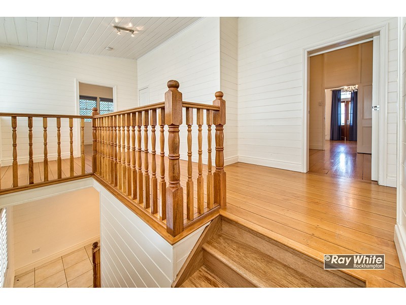 13 Nathan Street, The Range QLD 4700