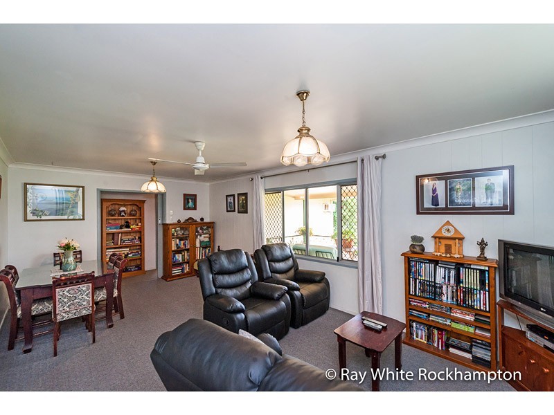 6 Ball Court, Park Avenue QLD 4701