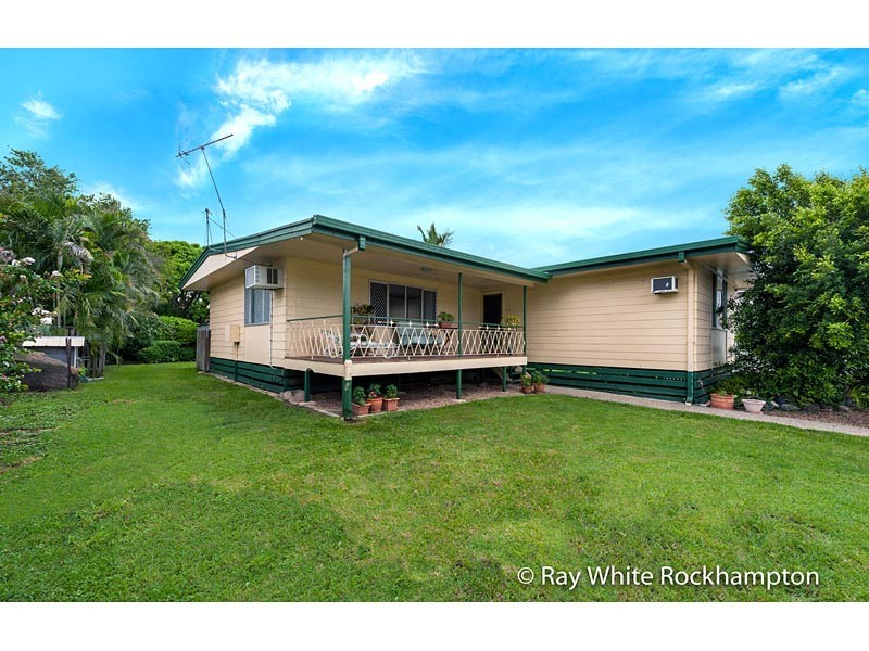 6 Ball Court, Park Avenue QLD 4701