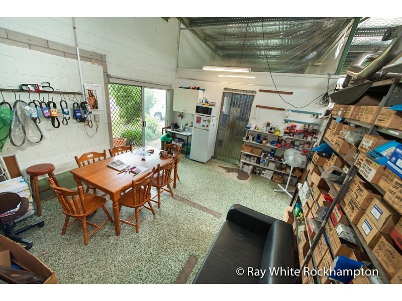 61 Lucas Street, Berserker QLD 4701