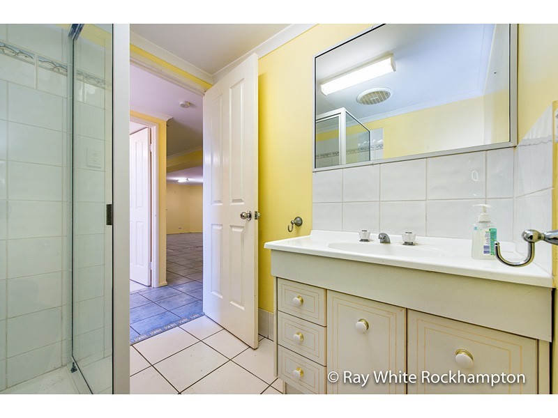 339 Philp Avenue, Frenchville QLD 4701