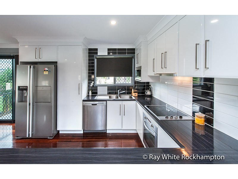 29 Wackford Street, Park Avenue QLD 4701