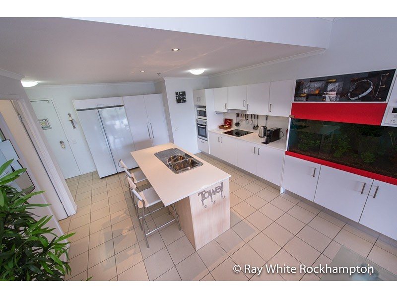 1205/102-108 Victoria Parade, Rockhampton City QLD 4700