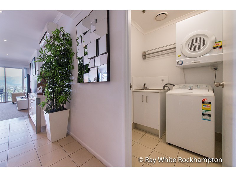 1205/102-108 Victoria Parade, Rockhampton City QLD 4700