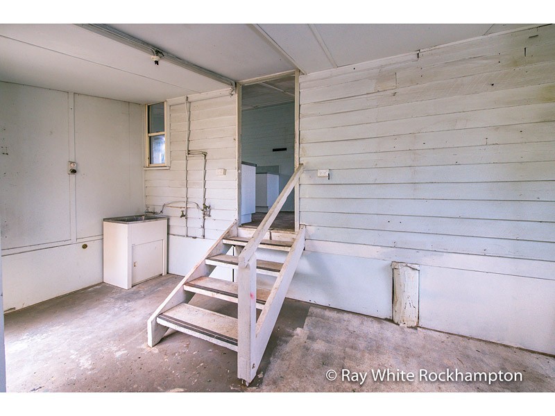 295 Dean Street, Berserker QLD 4701