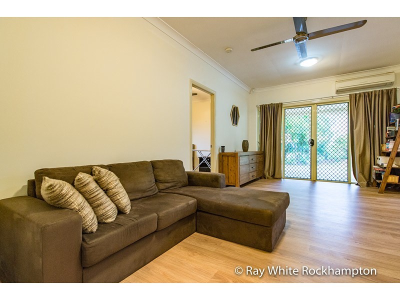 119-121 Angela Road, Rockyview QLD 4701