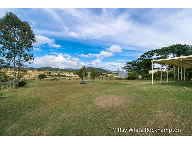 119-121 Angela Road, Rockyview QLD 4701