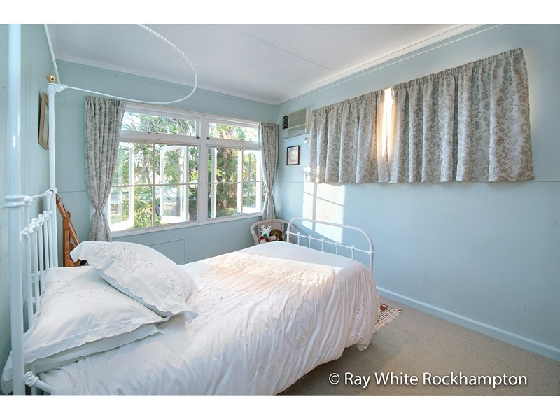 295 Agnes Street, The Range QLD 4700