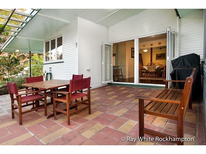 295 Agnes Street, The Range QLD 4700