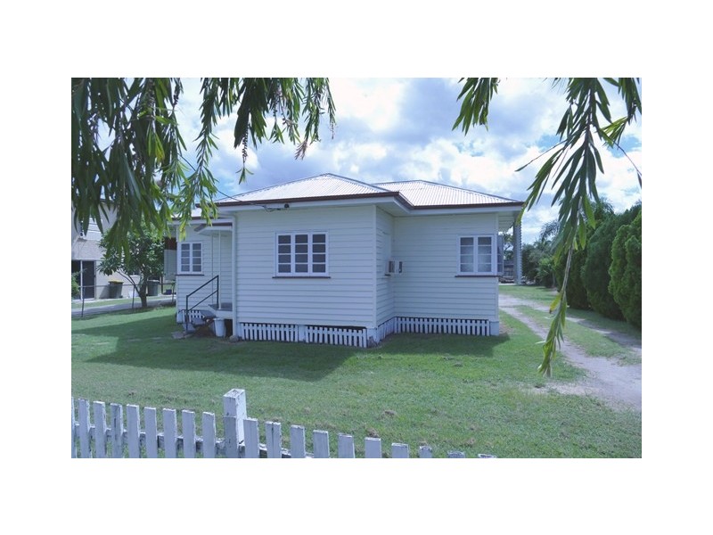 99 Elphinstone Street, Berserker QLD 4701