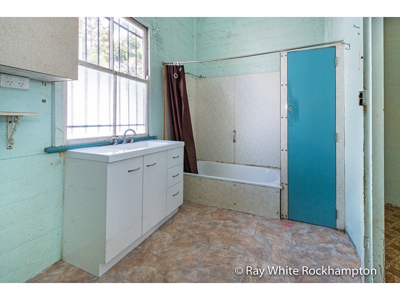 20 Cambridge Street, Rockhampton City QLD 4700